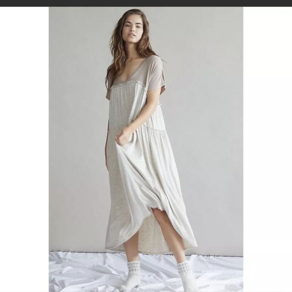 Anthropologie Saturday Sunday Bobbie Tiered Midi Dress In Beige Size Medium